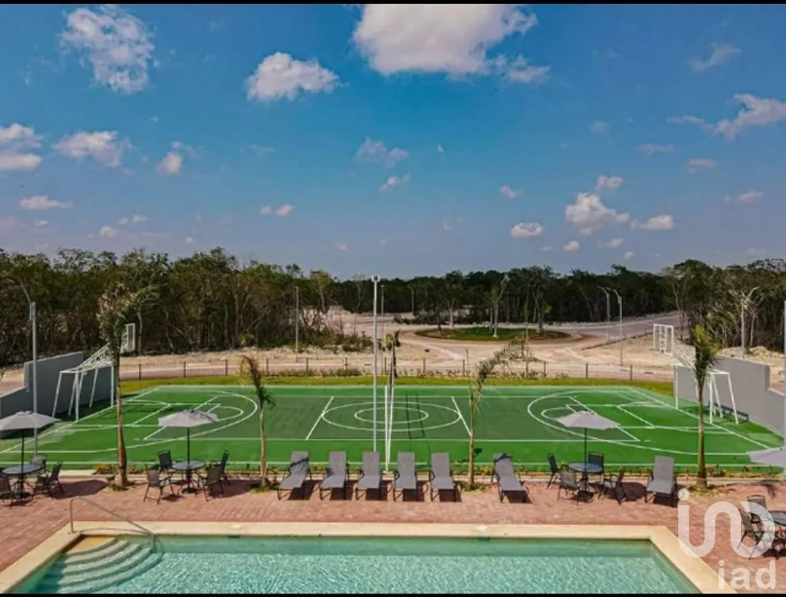 Terreno en Venta en Chuburna de Hidalgo (La Floresta), Mérida, Yucatán | NEX-260771 | iad México | Foto 6 de 11