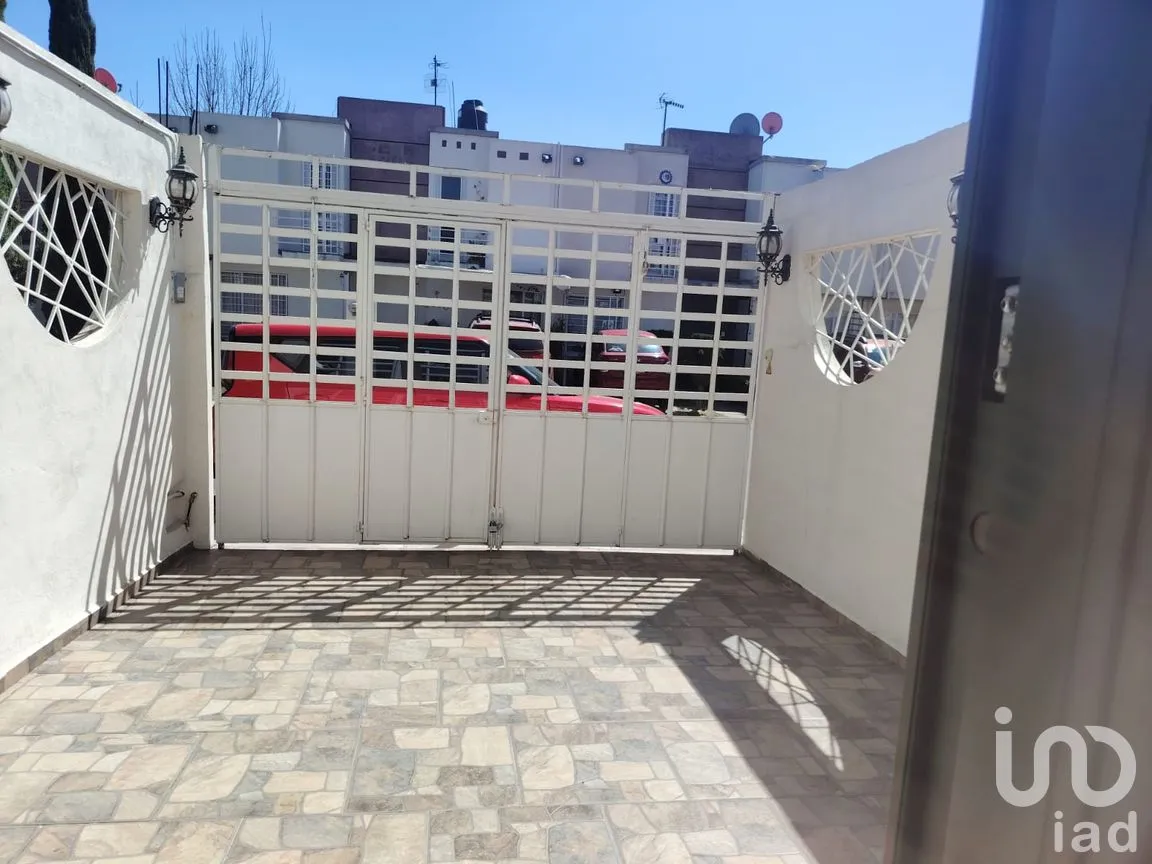 Casa en Venta en Paseos del Bosque, Cuautitlán, México | NEX-283344 | iad México | Foto 4 de 11