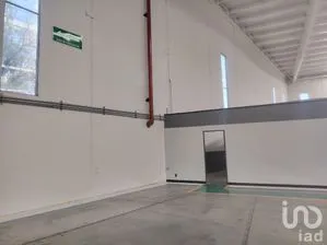 NEX-294422 - Bodega en Renta, con 1 recamara, con 18000 m2 de construcción en Ex-Hacienda San José Puente Grande, CP 54785, México.