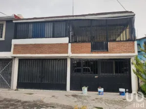 NEX-178421 - Casa en Venta, con 4 recamaras, con 4 baños, con 158 m2 de construcción en Izcalli San Pablo, CP 54933, México.