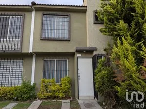 NEX-296437 - Casa en Venta, con 3 recamaras, con 2 baños, con 84 m2 de construcción en Punta Palermo, CP 55767, México.