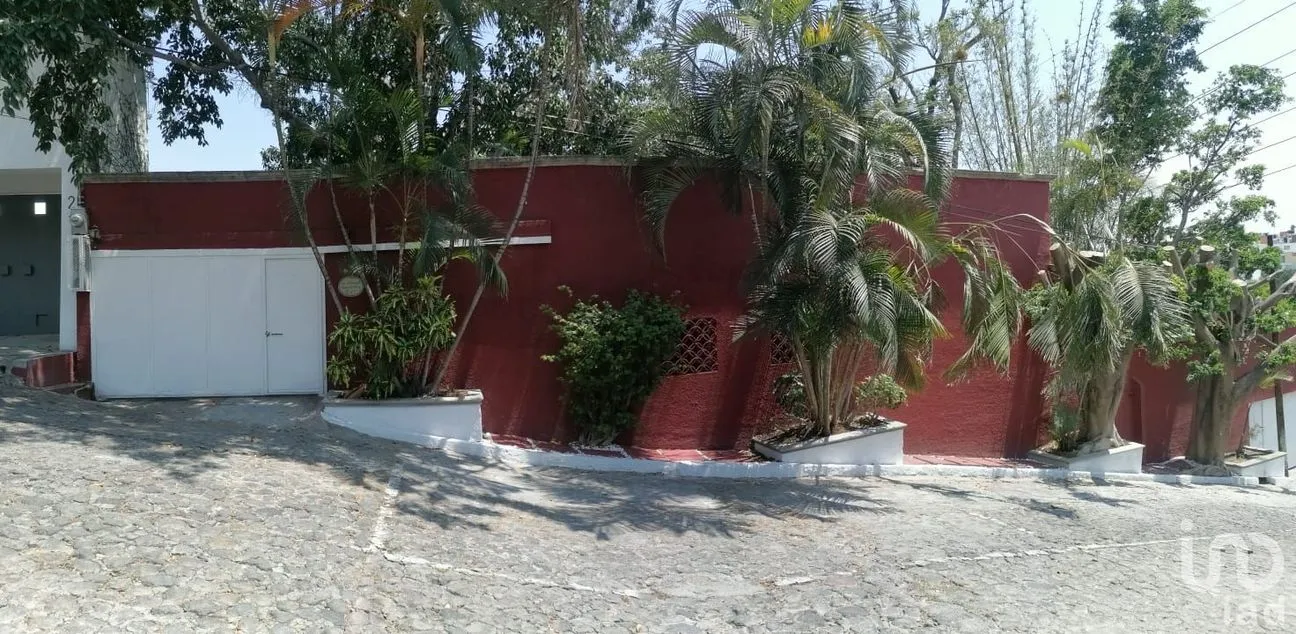 Casa en Venta en Palmira Tinguindin, Cuernavaca, Morelos | NEX-175348 | iad México | Foto 4 de 24