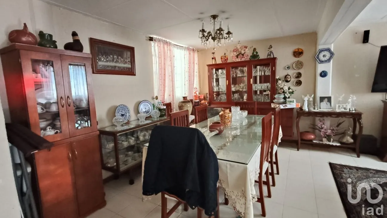 Casa en Venta en Loreto, Álvaro Obregón, Ciudad de México | NEX-257839 | iad México | Foto 2 de 12