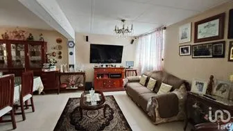 NEX-257839 - Casa en Venta, con 2 recamaras, con 1 baño, con 160 m2 de construcción en Loreto, CP 01090, Ciudad de México.