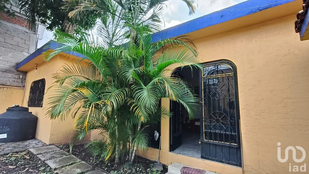 Casa en Venta en Ricardo Flores Magón, Cuernavaca, Morelos | NEX-259528 | iad México | Foto 2 de 12