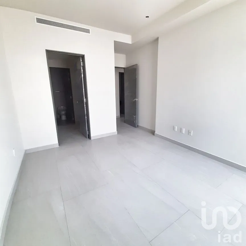 Departamento en Venta en Santa María, Monterrey, Nuevo León | NEX-181036 | iad México | Foto 3 de 15