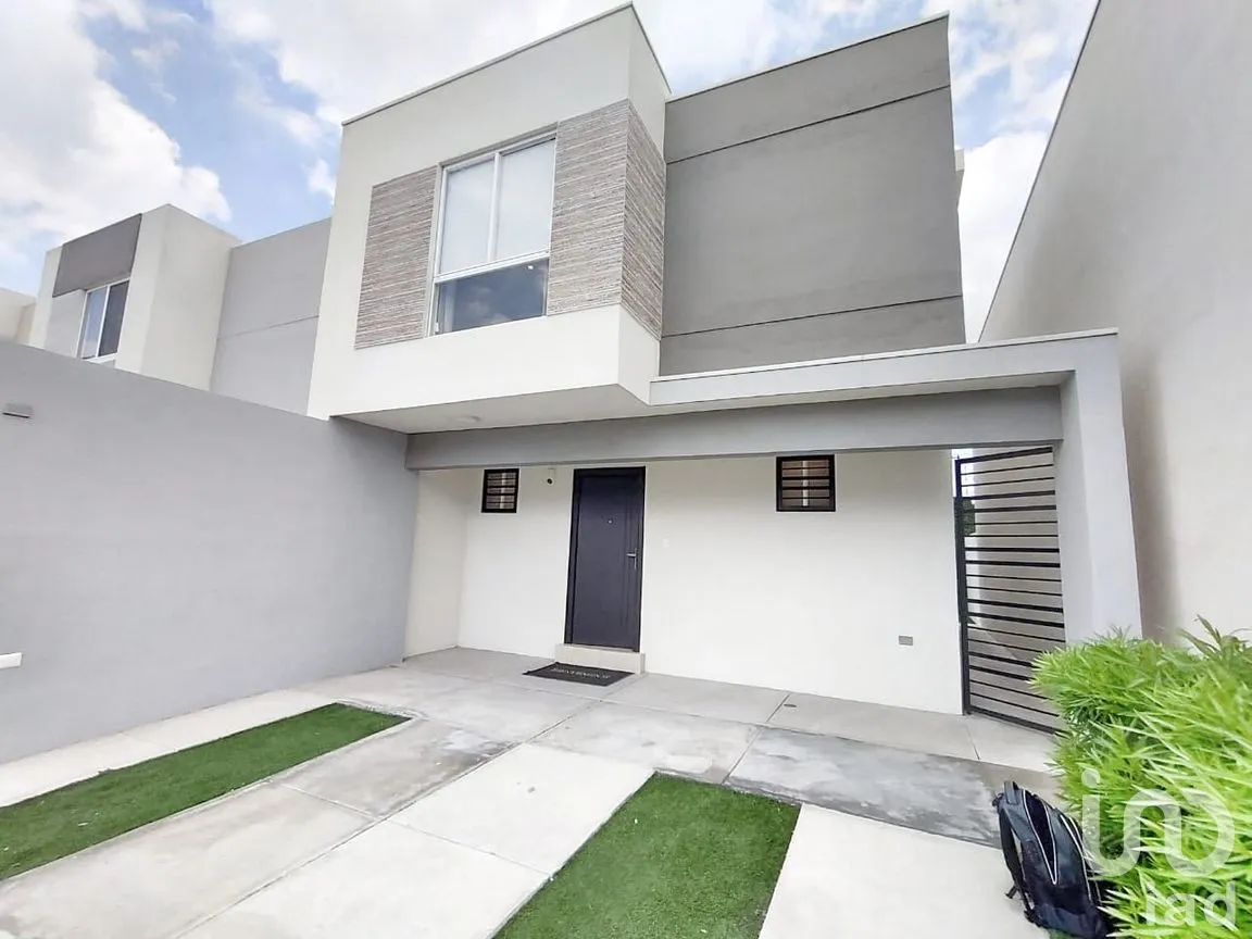 Casa en Venta en Veranda Paseo Residencial, García, Nuevo León | NEX-258664 | iad México | Foto 1 de 19