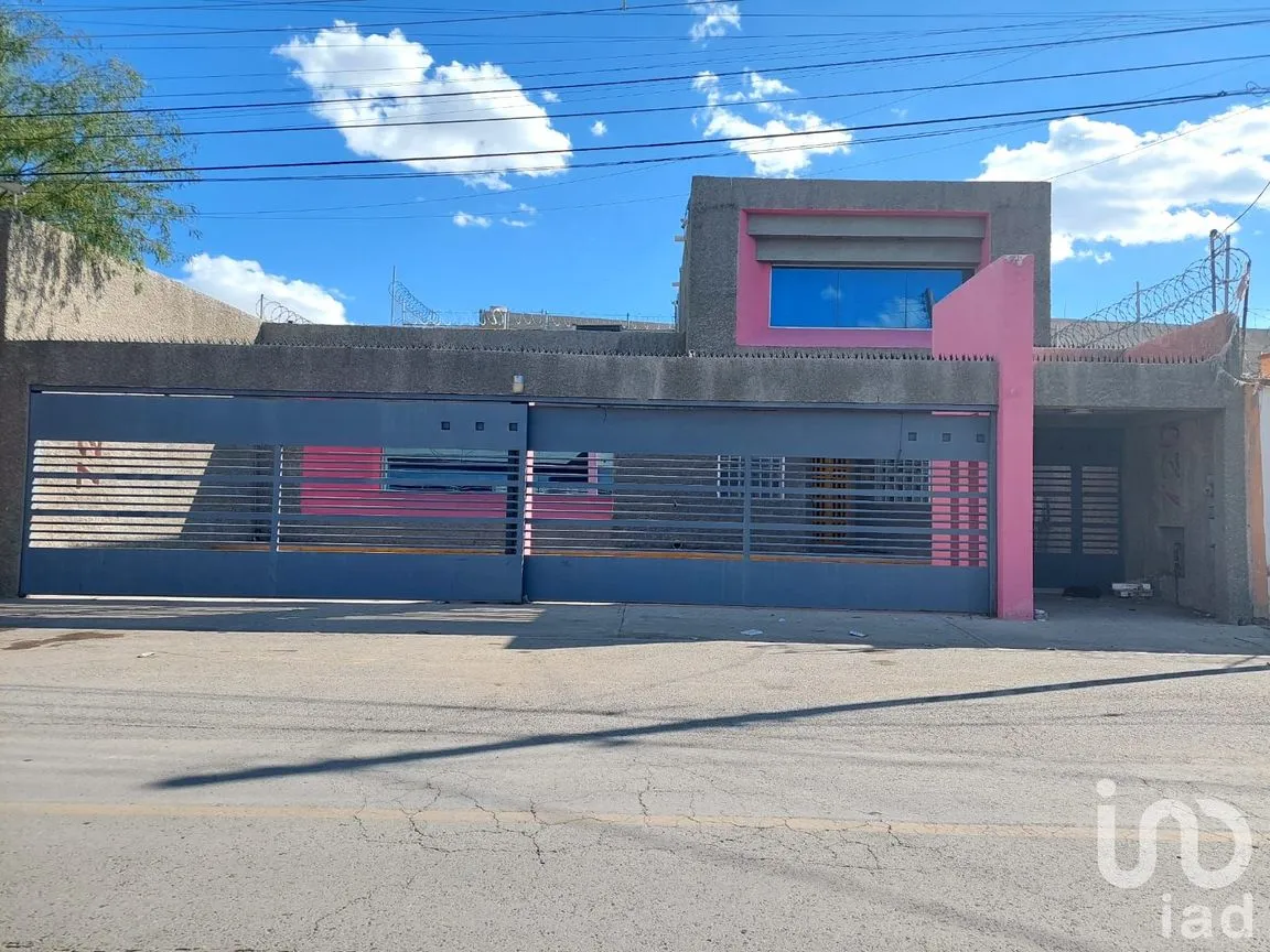 Casa en Venta en El Barreal, Juárez, Chihuahua | NEX-156148 | iad México | Foto 1 de 15