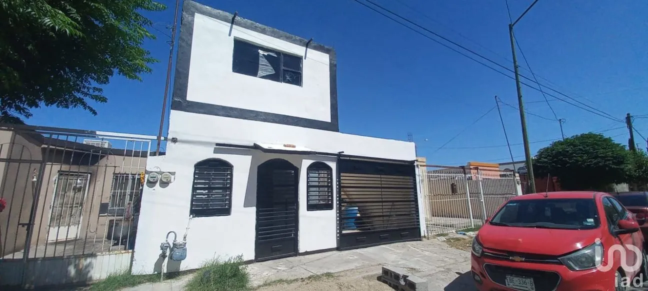 Casa en Venta en Educación, Juárez, Chihuahua