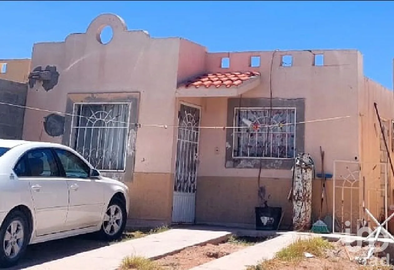 Casa en Venta en Valles de América, Juárez, Chihuahua