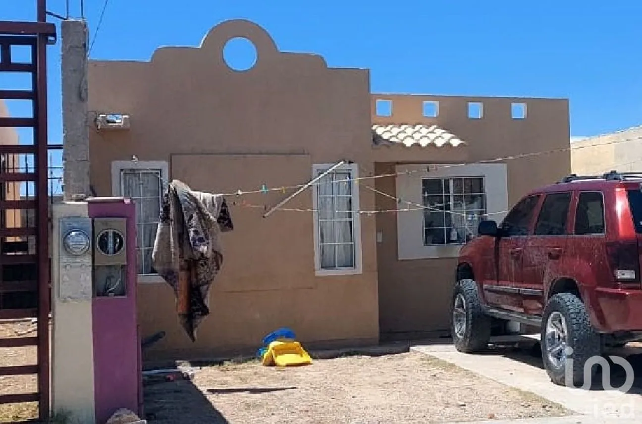 Casa en Venta en Valles de América, Juárez, Chihuahua | NEX-176511 | iad México | Foto 1 de 13