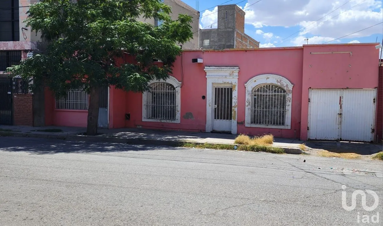 Casa en Venta en Cuauhtémoc, Juárez, Chihuahua