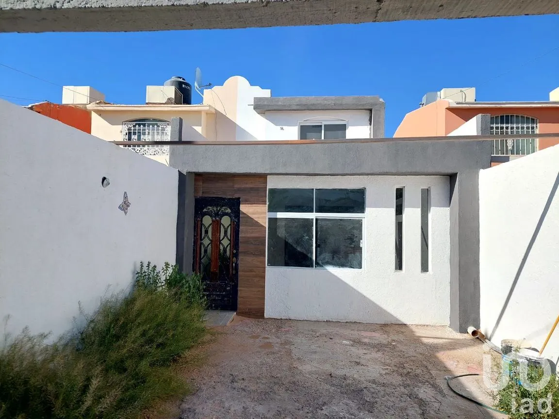 Casa en Venta en Paseos del Alba, Juárez, Chihuahua