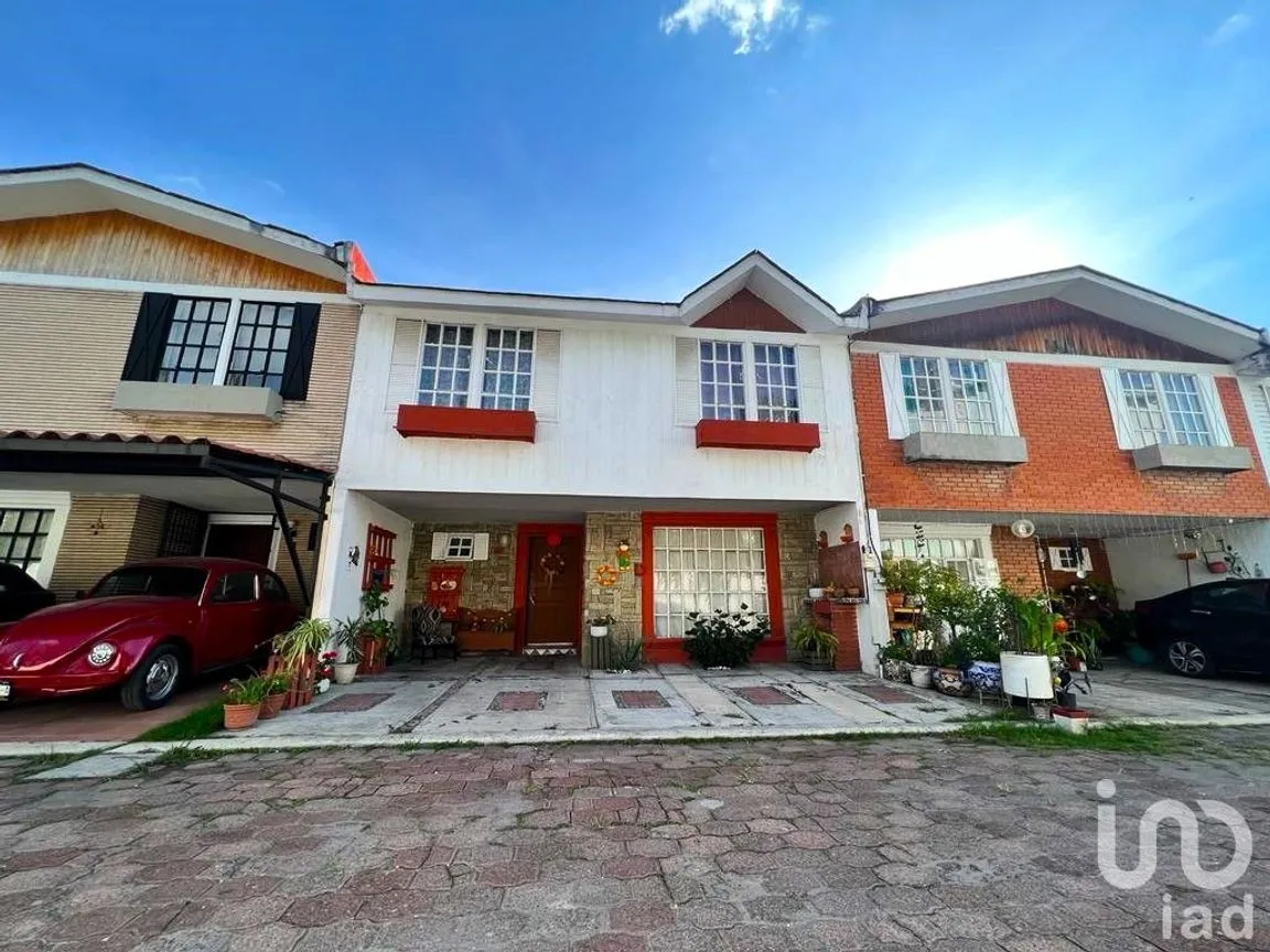 Casa en Venta en Bugambilias, Puebla, Puebla | NEX-186256 | iad México | Foto 1 de 16