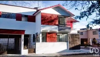 NEX-238197 - Casa en Renta, con 3 recamaras, con 1 baño, con 180 m2 de construcción en San José Vista Hermosa, CP 72190, Puebla.