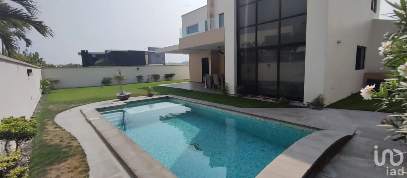 Casa en Venta en Punta Tiburón, Residencial, Marina y Golf, Alvarado, Veracruz de Ignacio de la Llave | NEX-174935 | iad México | Foto 8 de 19
