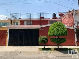 NEX-197557 - Casa en Renta, con 5 recamaras, con 4 baños, con 224 m2 de construcción en Los Pastores, CP 53340, México.