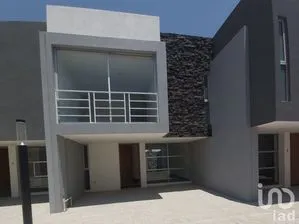 NEX-210029 - Casa en Venta, con 3 recamaras, con 2 baños, con 122 m2 de construcción en Granjas Puebla, CP 72490, Puebla.
