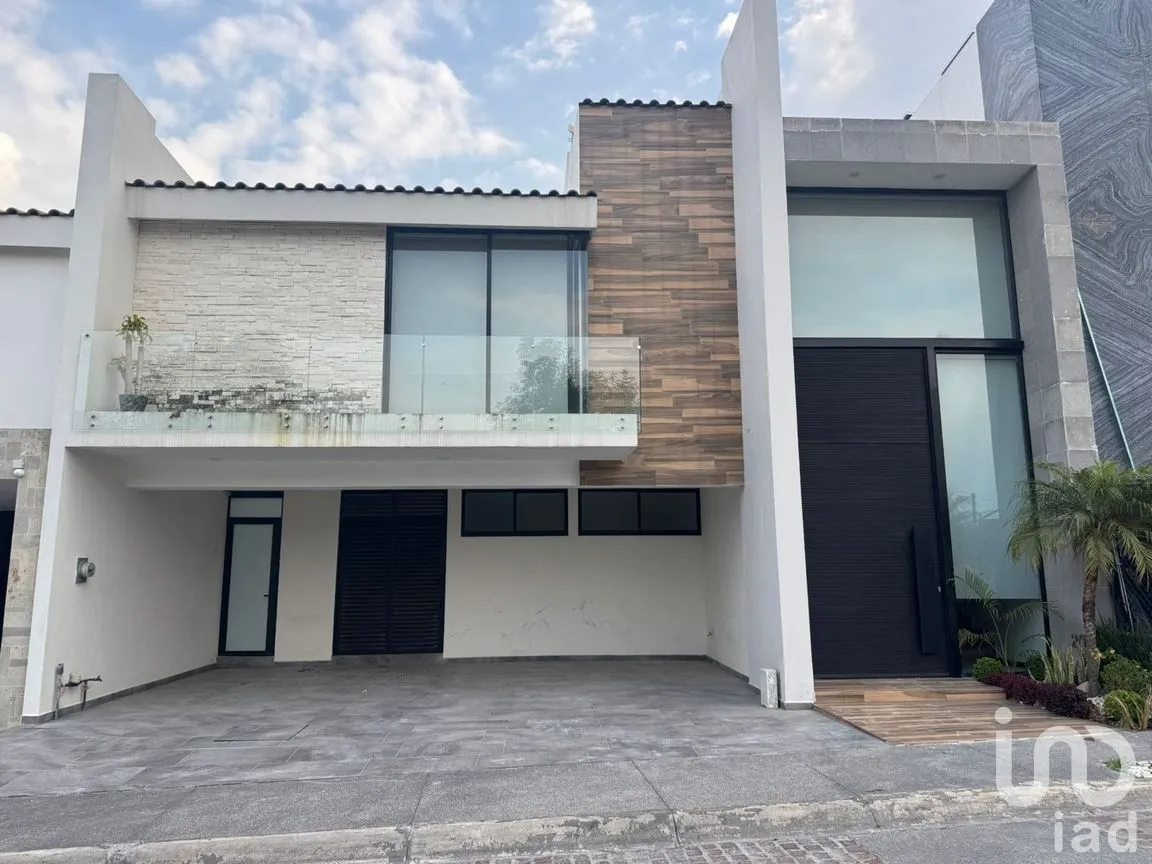 Casa en Renta en Santa Clara Ocoyucan, Ocoyucan, Puebla | NEX-242042 | iad México | Foto 1 de 18