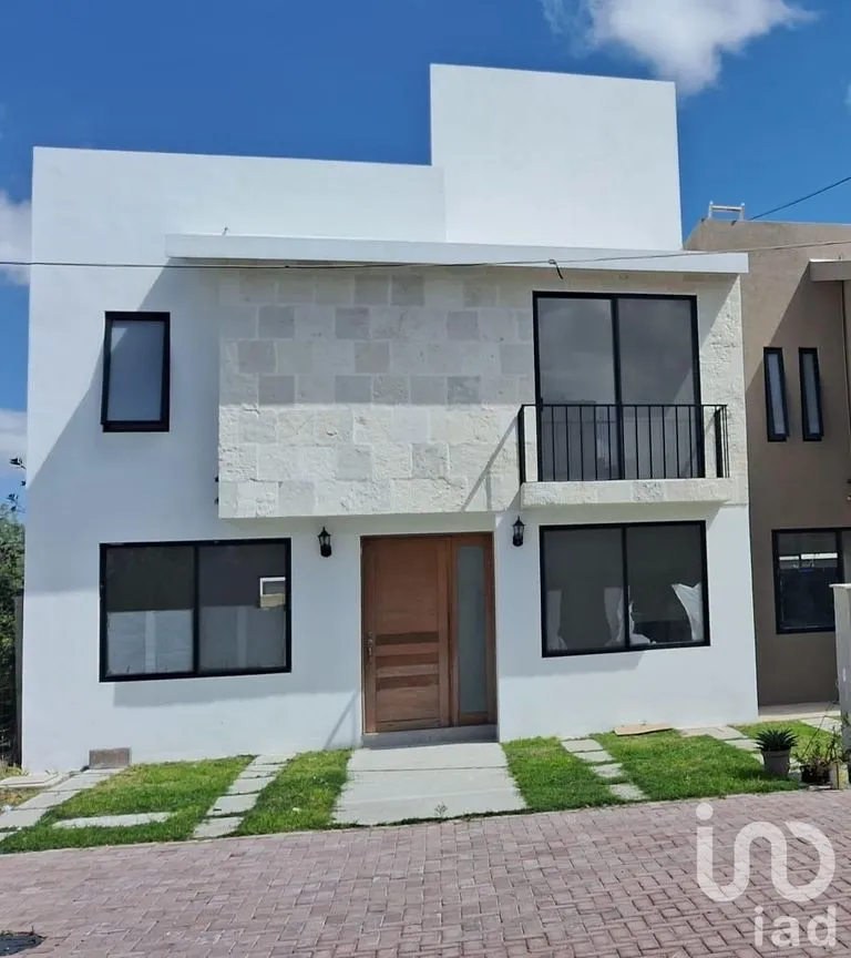 Casa en Venta en Residencial Los Cántaros, Apaseo el Grande, Guanajuato | NEX-243945 | iad México | Foto 1 de 13