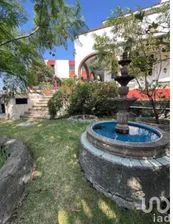 NEX-246186 - Casa en Venta, con 4 recamaras, con 2 baños, con 646 m2 de construcción.