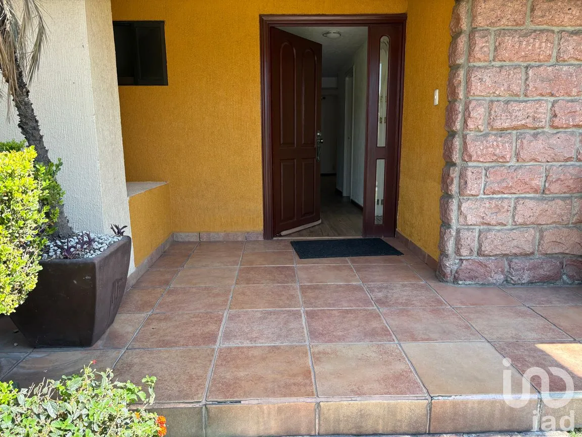Casa en Venta en Campestre Churubusco, Coyoacán, Ciudad de México | NEX-247750 | iad México | Foto 2 de 28