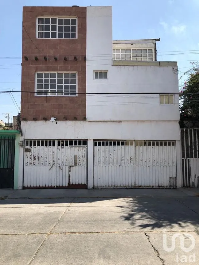 Casa en Venta en Ciudad Azteca Sección Oriente, Ecatepec de Morelos, México