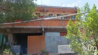 NEX-256351 - Terreno en Venta, con 4 recamaras, con 6 baños, con 350 m2 de construcción en Benito Juárez, CP 38503, Guanajuato.