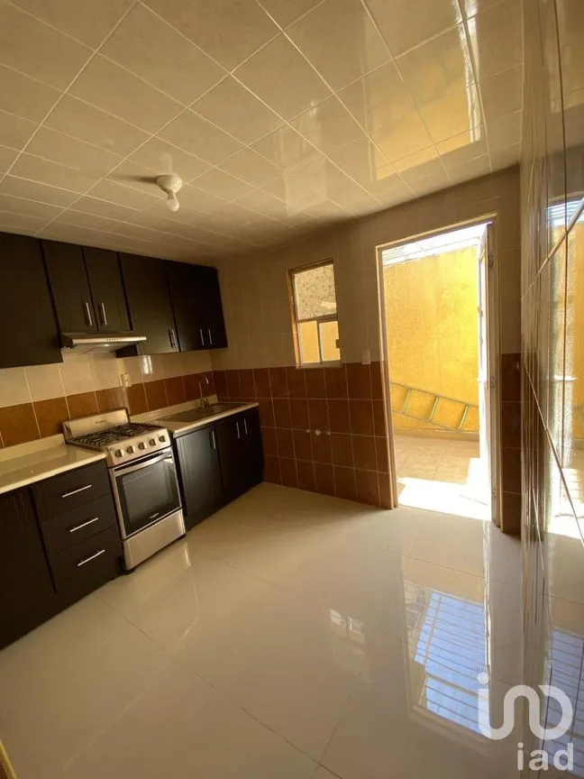 Casa en Venta en Los Héroes Tecámac II, Tecámac, México | NEX-263056 | iad México | Foto 14 de 23