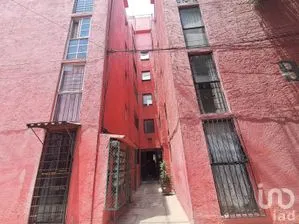NEX-298659 - Departamento en Venta, con 3 recamaras, con 1 baño, con 72 m2 de construcción en Santa Clara, CP 55530, México.