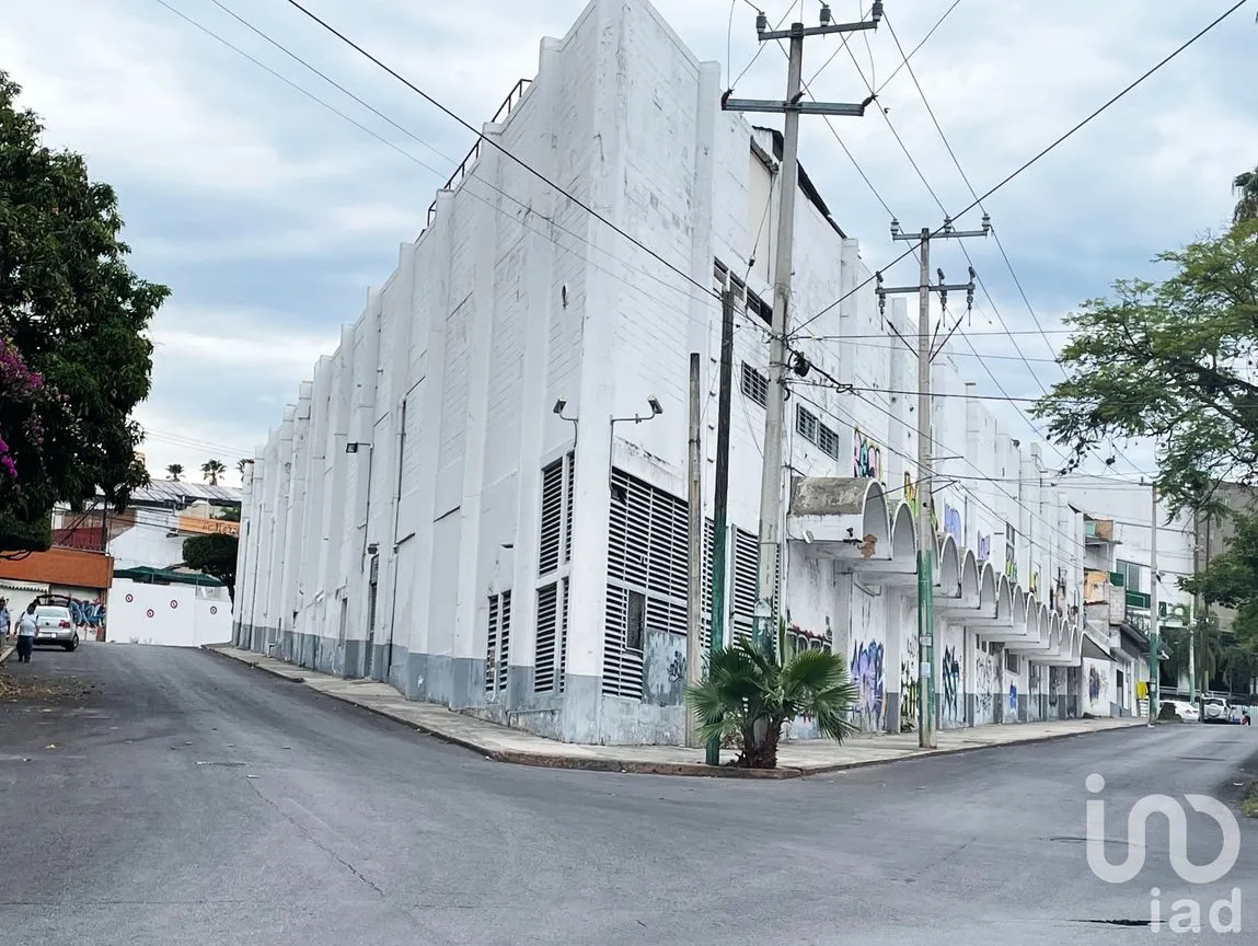 Edificio en Venta en Miraval, Cuernavaca, Morelos | NEX-151463 | iad México | Foto 1 de 14