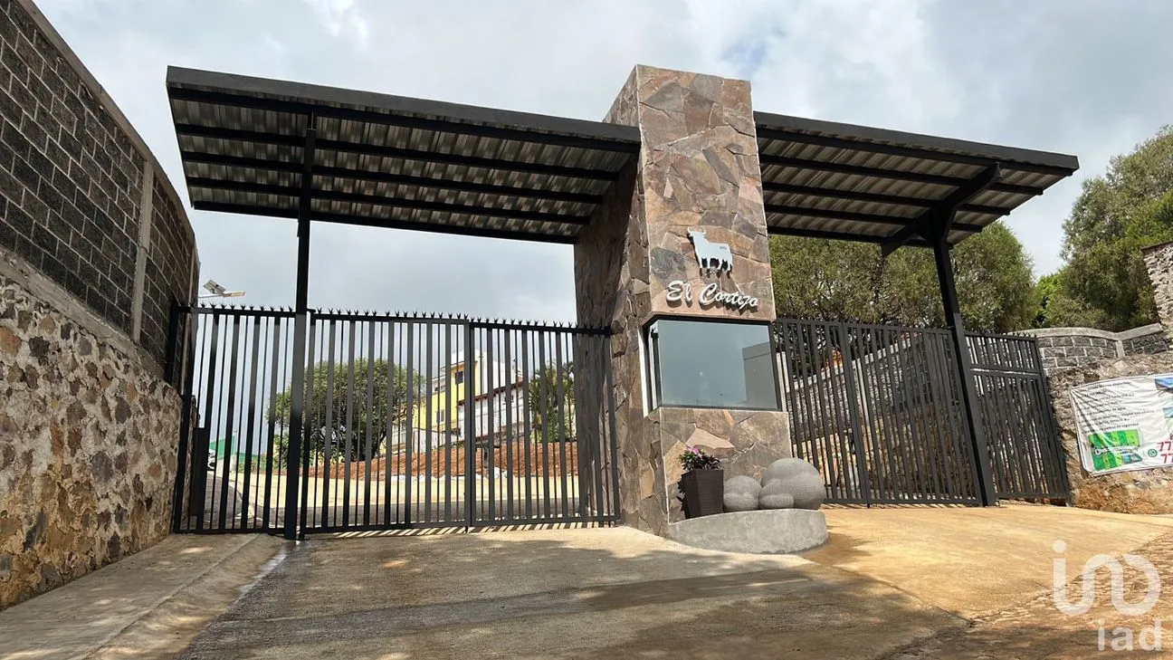 Terreno en Venta en Lomas de Ahuatlán, Cuernavaca, Morelos | NEX-156432 | iad México | Foto 1 de 8
