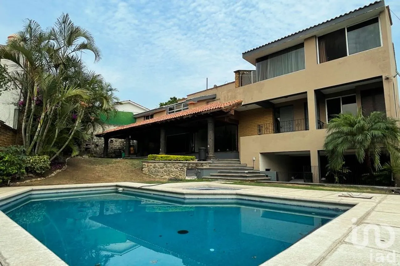 Casa en Venta en Palmira Tinguindin, Cuernavaca, Morelos | NEX-171133 | iad México | Foto 2 de 15