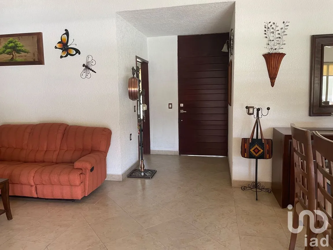 Casa en Venta en Real Hacienda de San José, Jiutepec, Morelos | NEX-202997 | iad México | Foto 2 de 15
