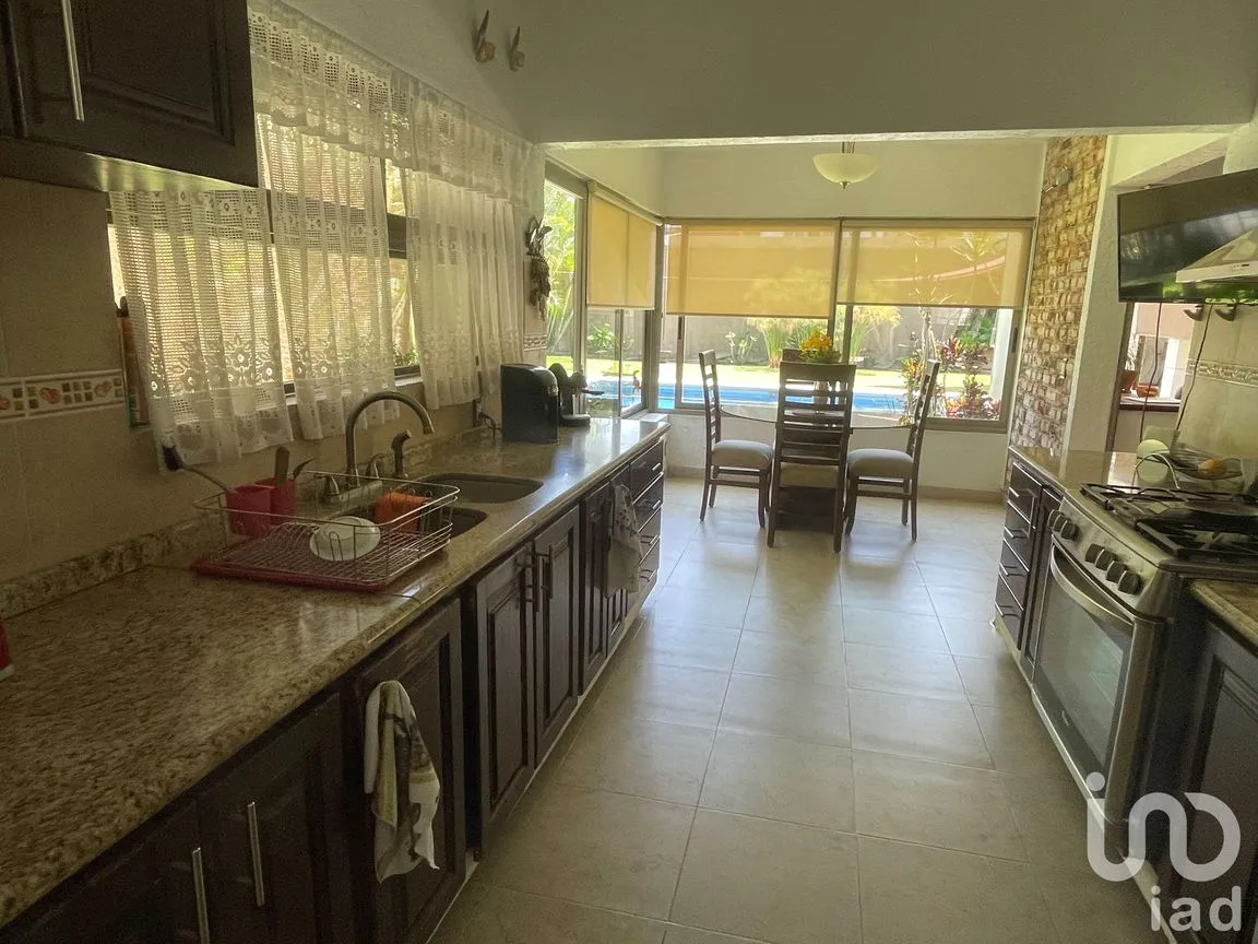 Casa en Venta en Real Hacienda de San José, Jiutepec, Morelos | NEX-202997 | iad México | Foto 8 de 15