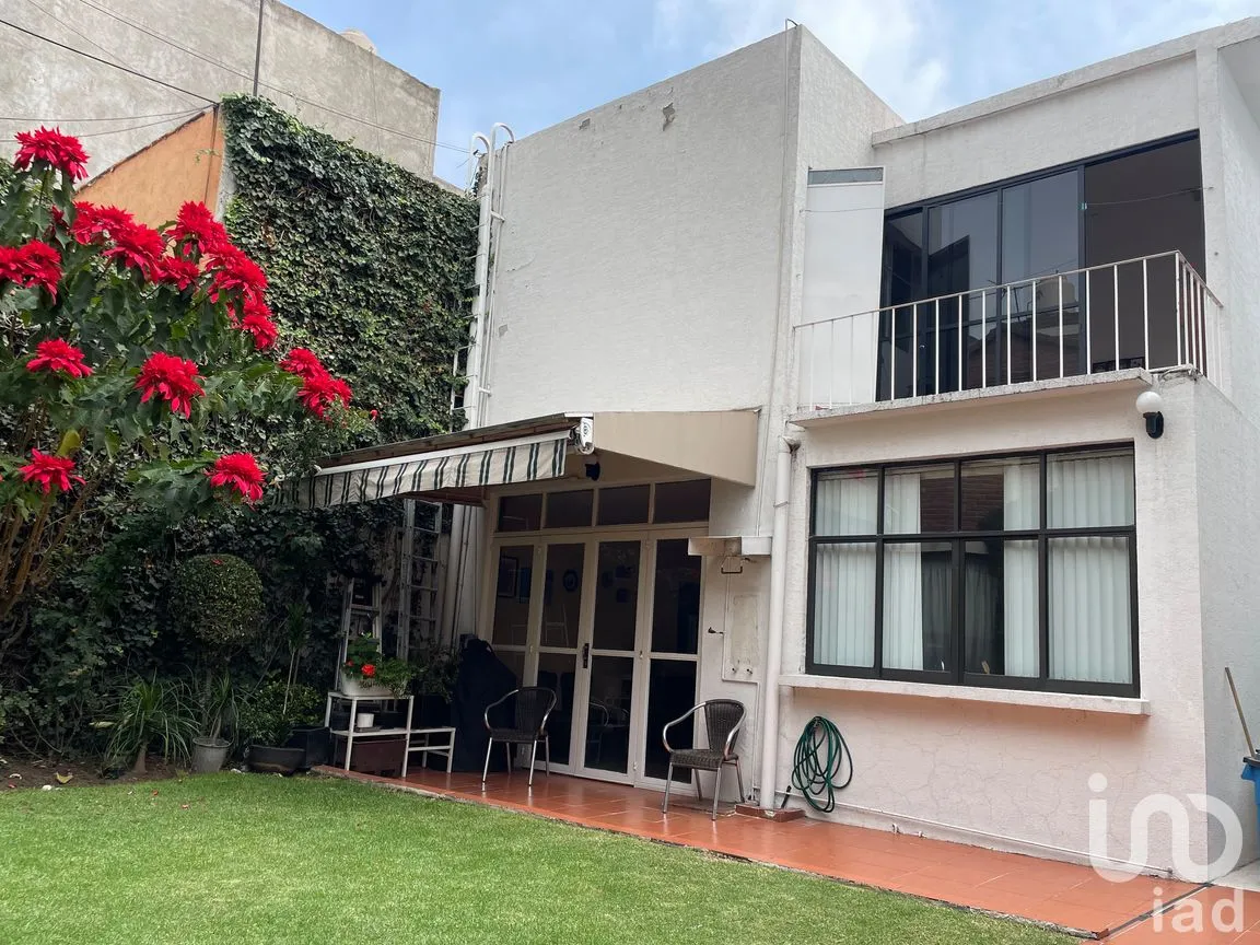 Casa en Venta en Letrán Valle, Benito Juárez, Ciudad de México | NEX-265212 | iad México | Foto 2 de 15