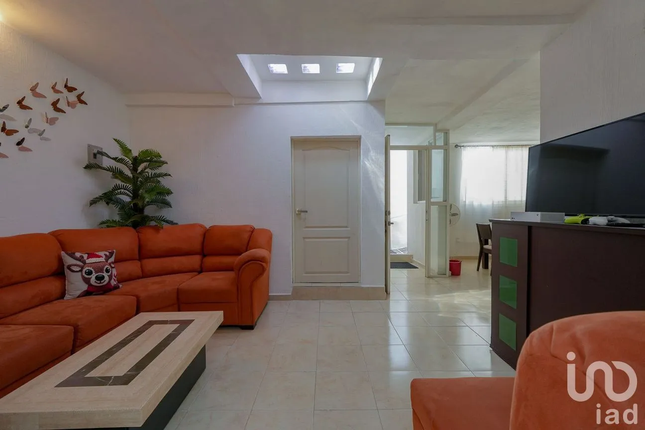 Casa en Venta en Tlaltenango, Cuernavaca, Morelos | NEX-290886 | iad México | Foto 2 de 22
