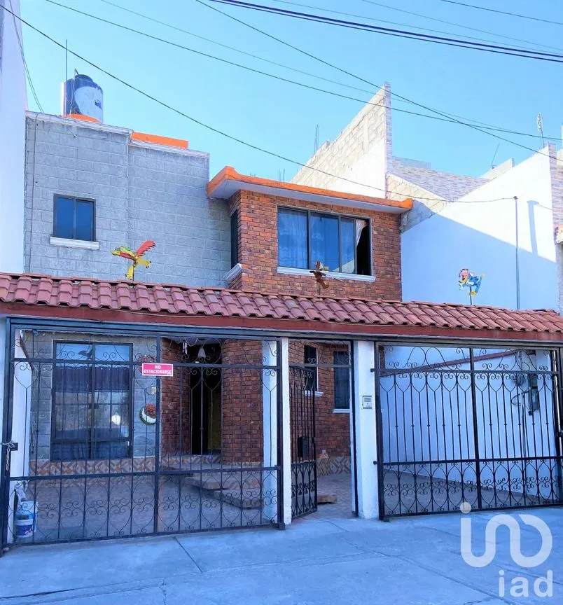 Casa en Venta en Ampliación Granjas de Guadalupe, Nicolás Romero, México | NEX-162705 | iad México | Foto 2 de 28