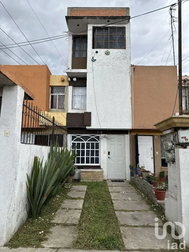 Casa en Venta en Los Héroes Tecámac II, Tecámac, México | NEX-188382 | iad México | Foto 1 de 19