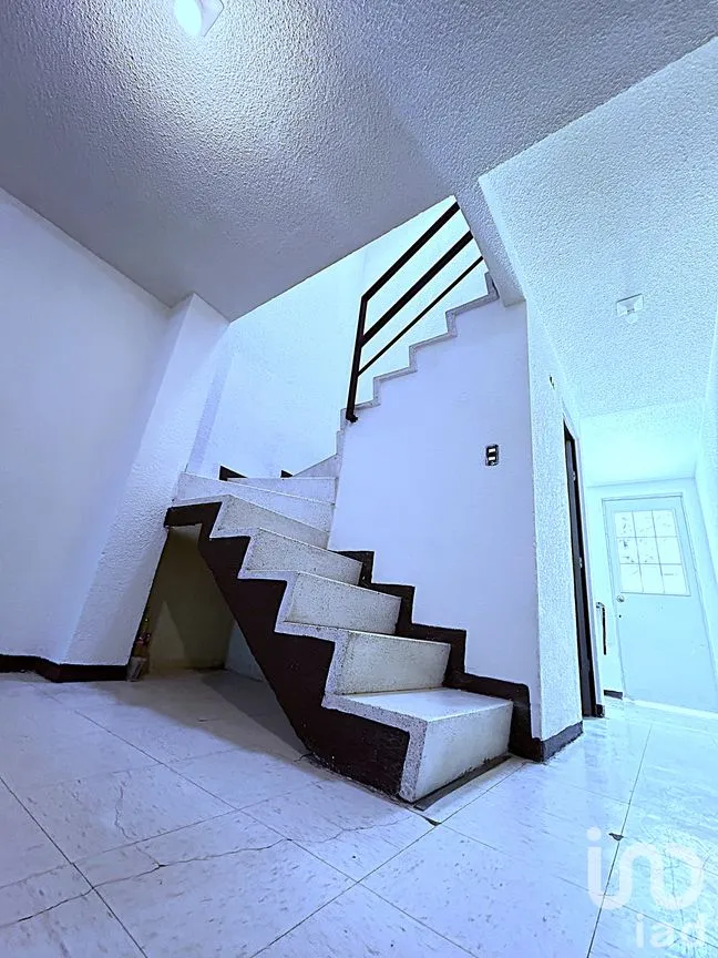 Casa en Venta en Cofradía de San Miguel, Cuautitlán Izcalli, México | NEX-245572 | iad México | Foto 6 de 19