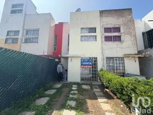 NEX-258772 - Casa en Venta, con 2 recamaras, con 1 baño, con 61 m2 de construcción en Parque San Mateo (Hacienda San Mateo), CP 54830, México.