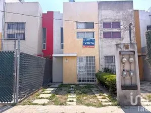 NEX-258772 - Casa en Venta, con 2 recamaras, con 1 baño, con 61 m2 de construcción en Parque San Mateo (Hacienda San Mateo), CP 54830, México.