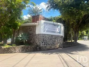 NEX-303315 - Terreno en Venta, con 1493 m2 de construcción.