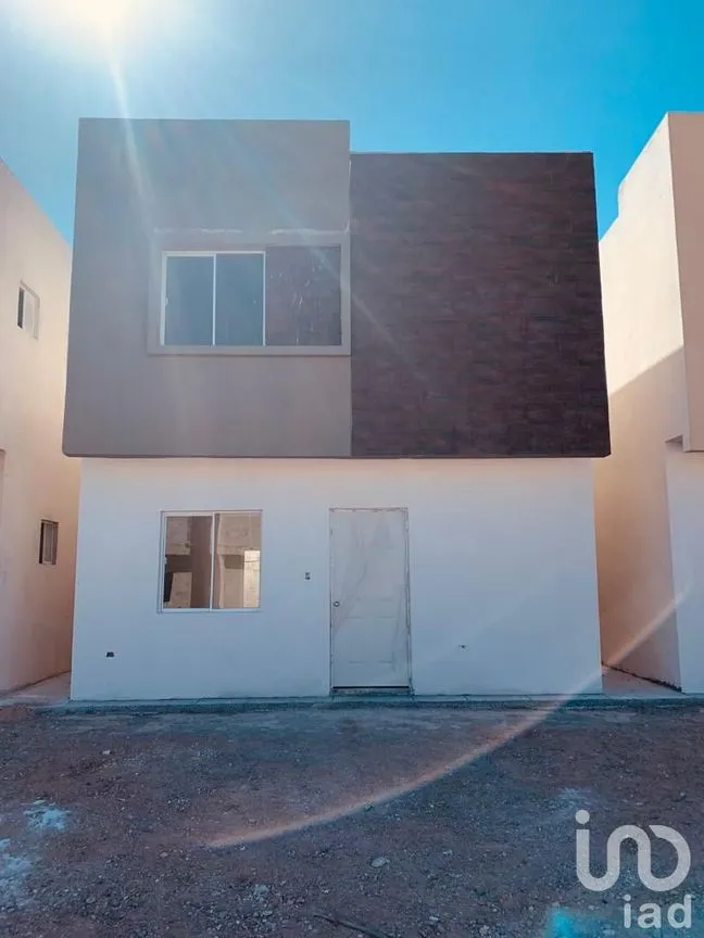 Casa en Venta en Tierra Nueva II (Francisco Villarreal), Juárez, Chihuahua | NEX-171121 | iad México | Foto 2 de 8