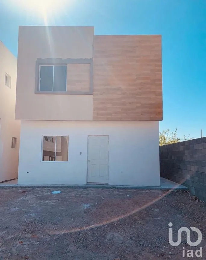 Casa en Venta en Tierra Nueva II (Francisco Villarreal), Juárez, Chihuahua | NEX-171121 | iad México | Foto 1 de 8