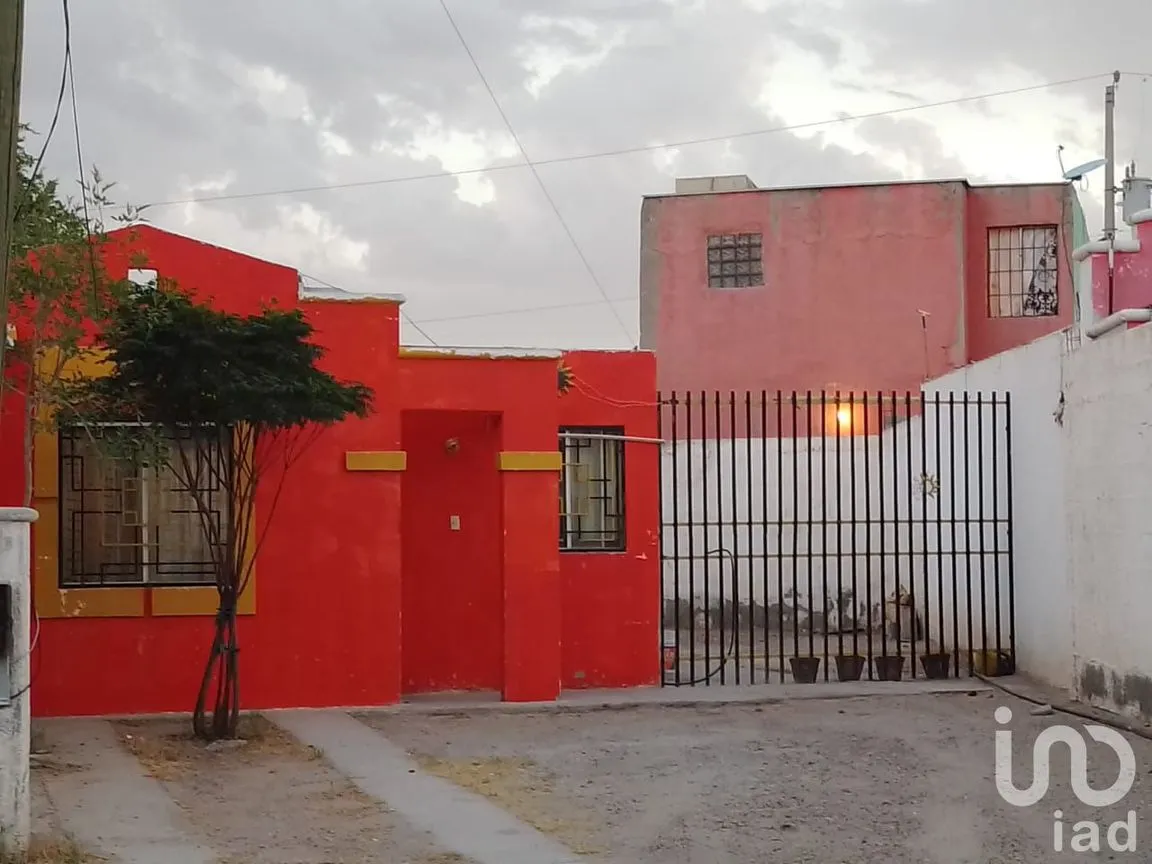 Casa en Renta en Parajes del Valle, Juárez, Chihuahua | NEX-178436 | iad México | Foto 2 de 32