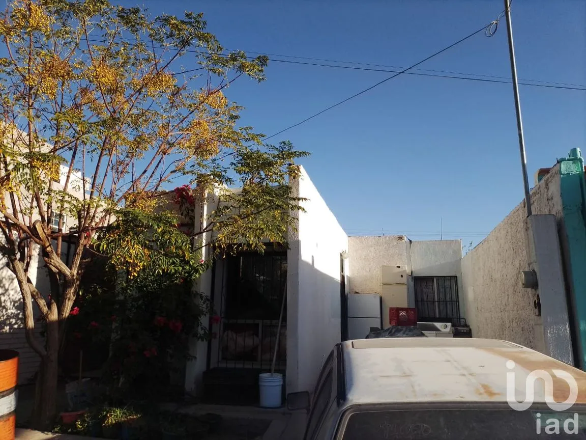 Casa en Renta en Valle Dorado, Juárez, Chihuahua | NEX-185741 | iad México | Foto 2 de 9