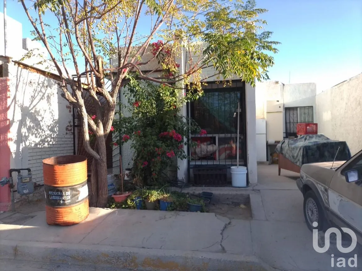 Casa en Renta en Valle Dorado, Juárez, Chihuahua | NEX-185741 | iad México | Foto 1 de 9