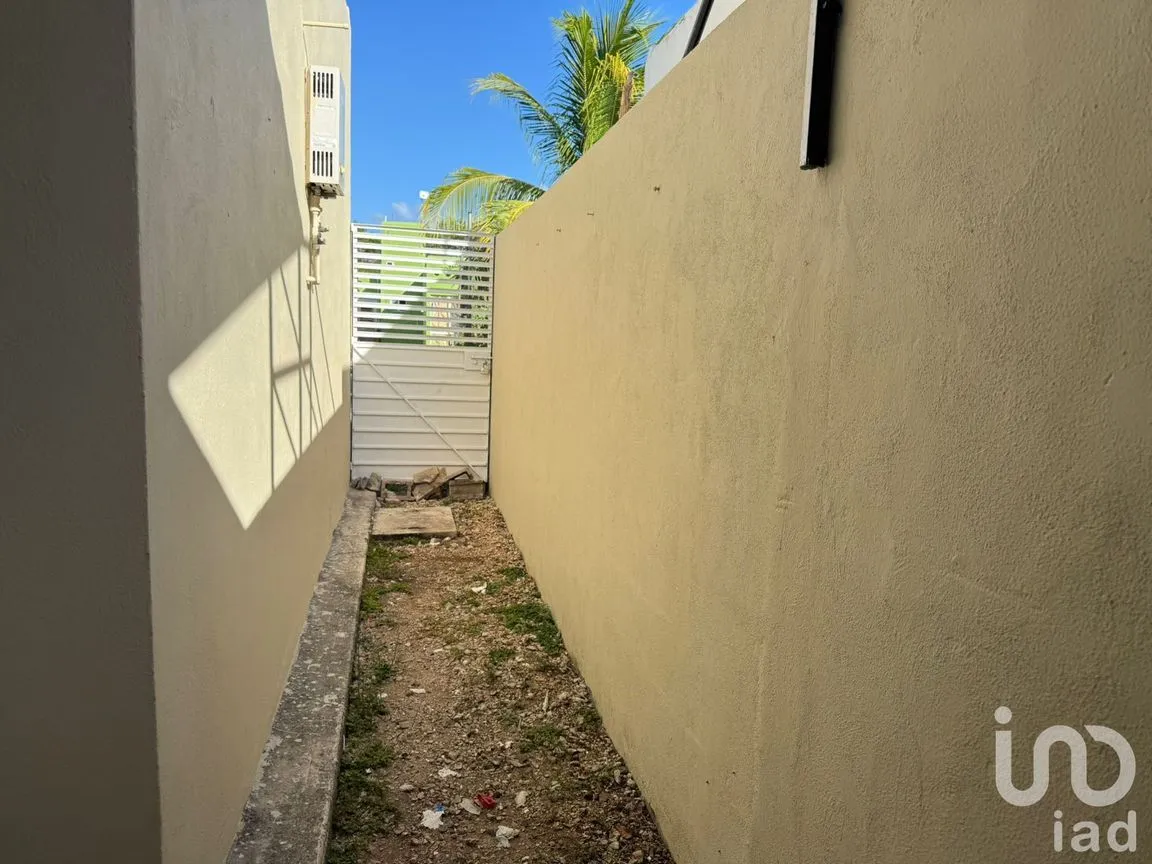 Casa en Venta en Villas del Carmen Plus, Solidaridad, Quintana Roo | NEX-248853 | iad México | Foto 3 de 8
