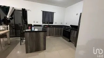 NEX-283676 - Casa en Renta, con 3 recamaras, con 2 baños, con 140 m2 de construcción en Jardines de Santa Clara, CP 32563, Chihuahua.